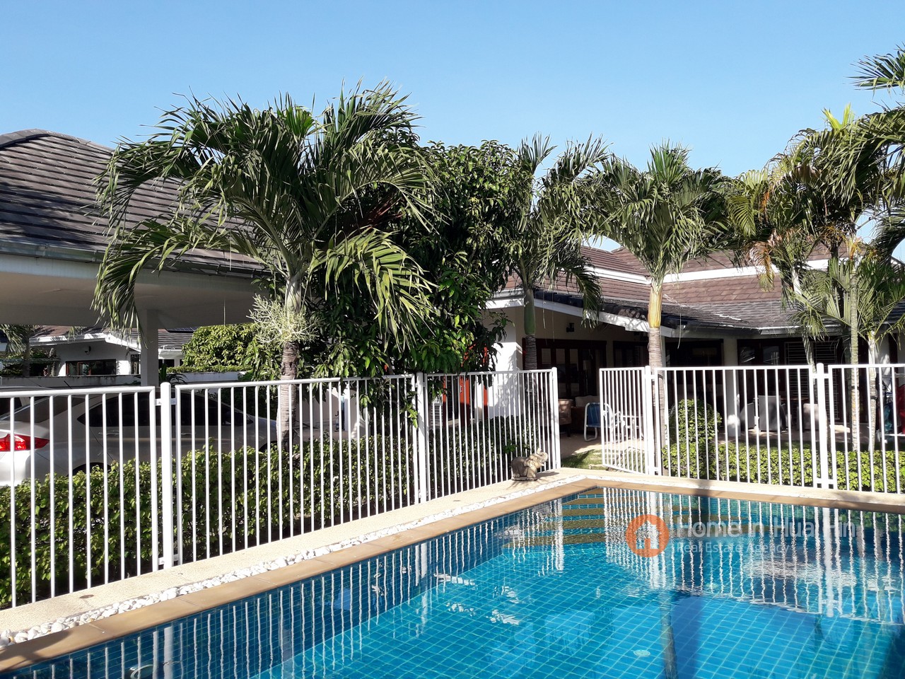 3 Bedroom Pool Villa in Avenue 88 Hua Hin for Sale