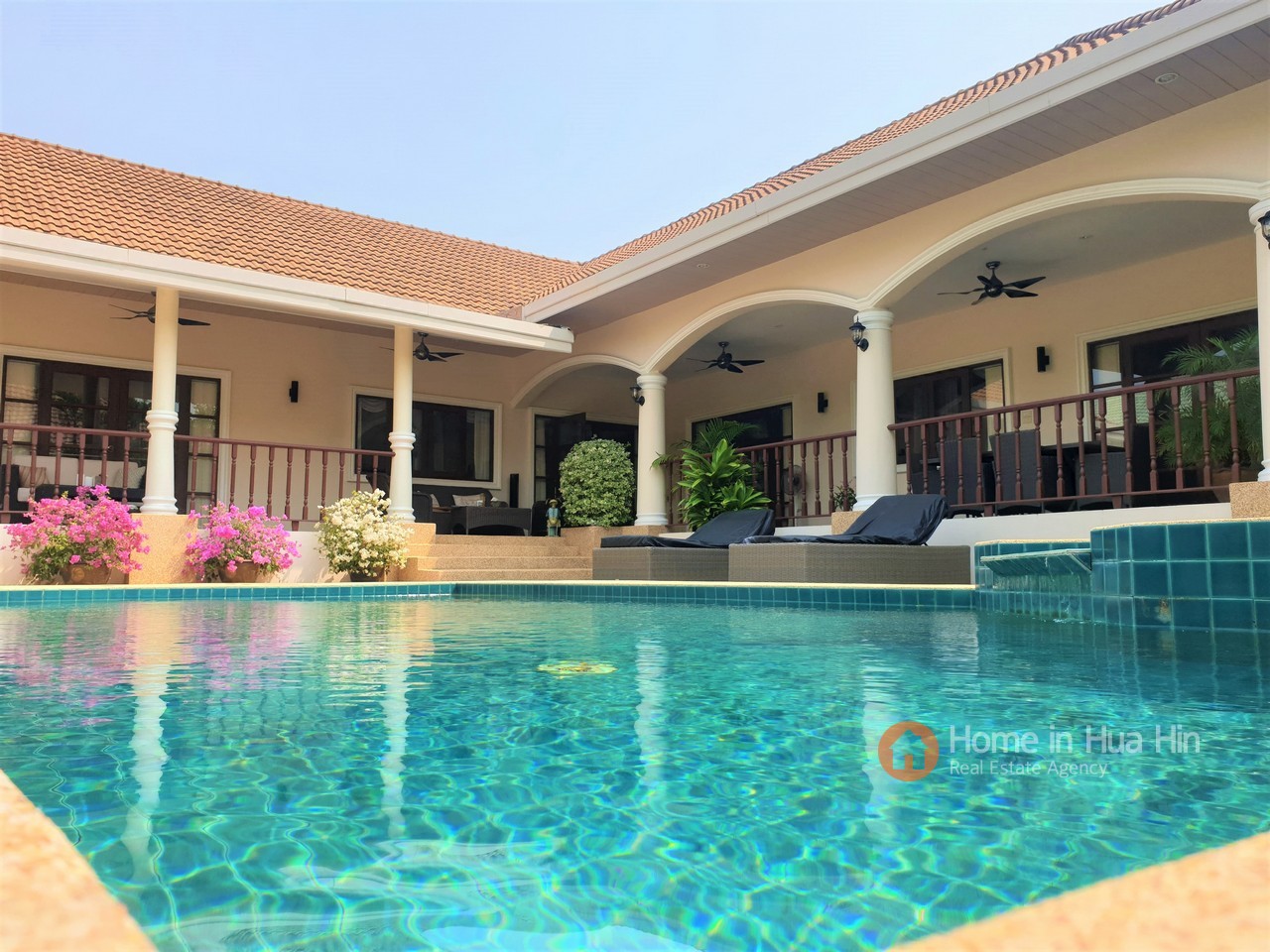 Stuart Park Hua Hin 4 Bedroom Luxury Pool Villa For Sale
