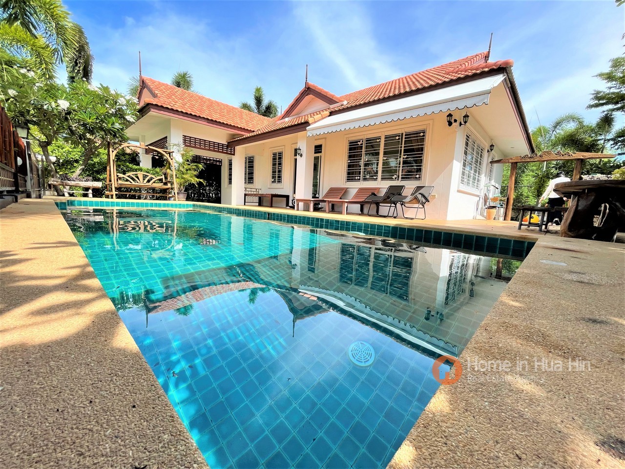 2 Bedroom Pool Villa House for Rent in Cha Am