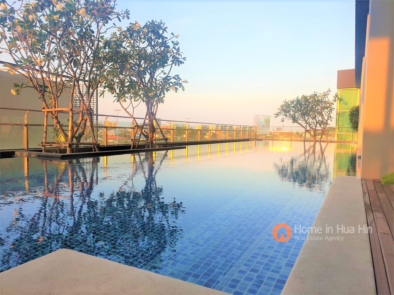 ขายคอนโดบ้านเคียงฟ้า หัวหิน วิวทะเลสวยจึ้งมากแม่!!