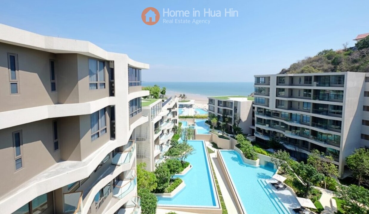 Selling a beautiful condo in the middle of the city, very cool, can go to the sea ?