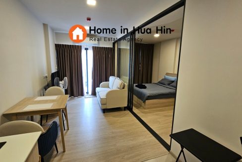 CB05 by HOME IN HUA HIN Co.,Ltd.
