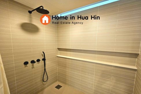 WC10 by HOME IN HUA HIN Co.,Ltd._9